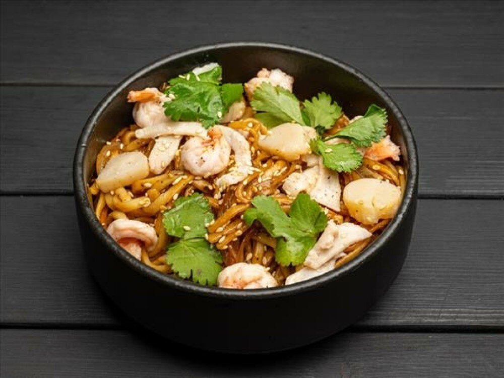 Удон с морепродуктами