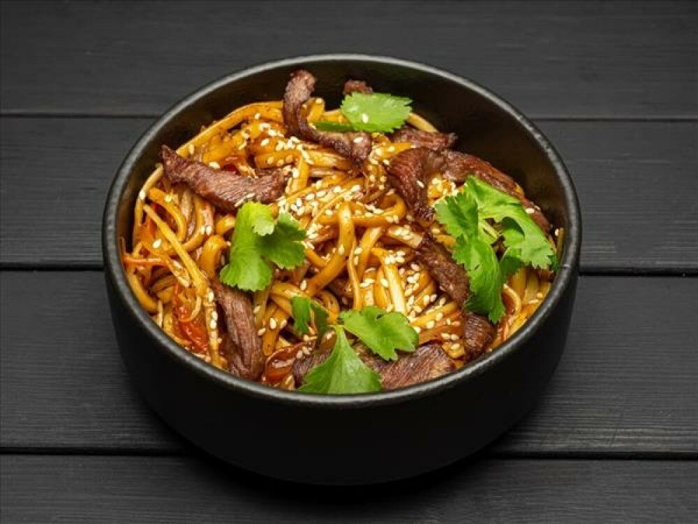 Удон с говядиной