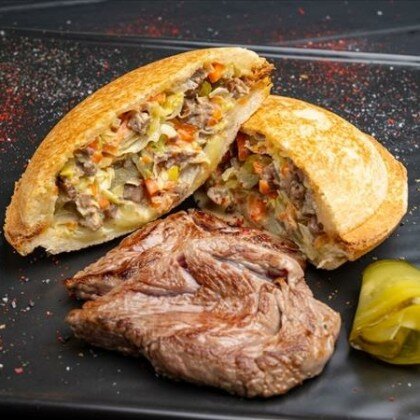 Закрытый бургер с говядиной