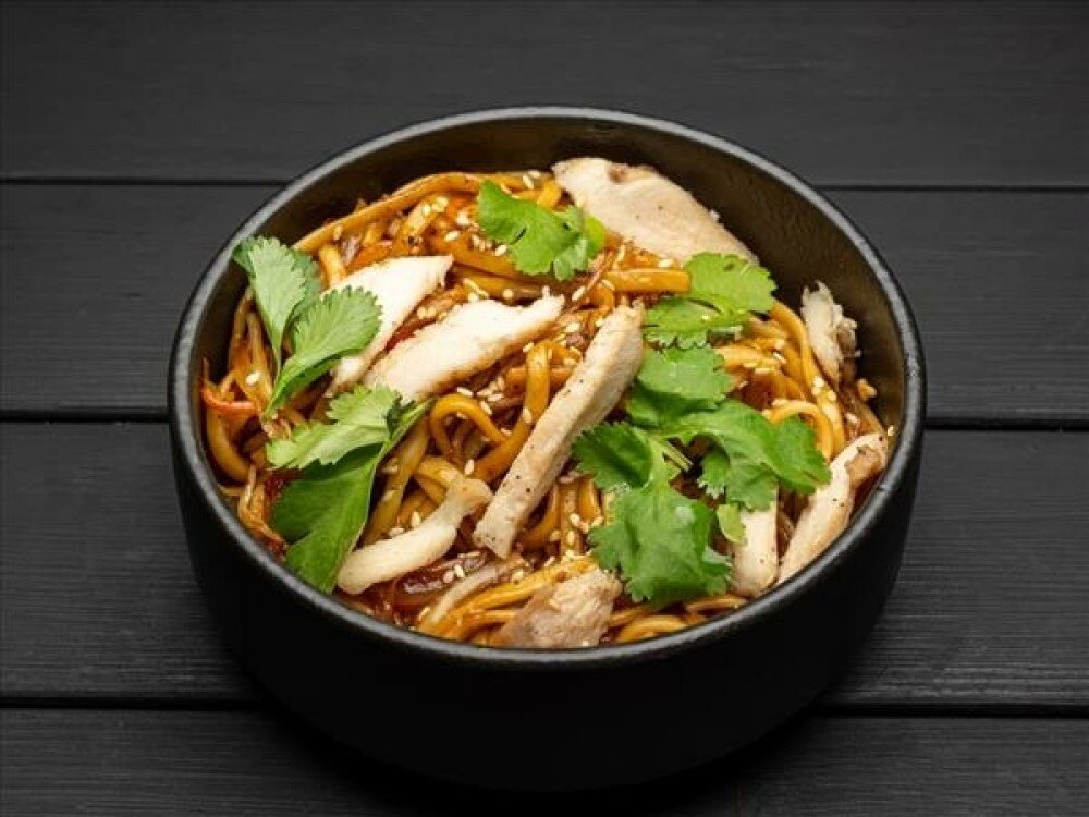 Удон с курицей