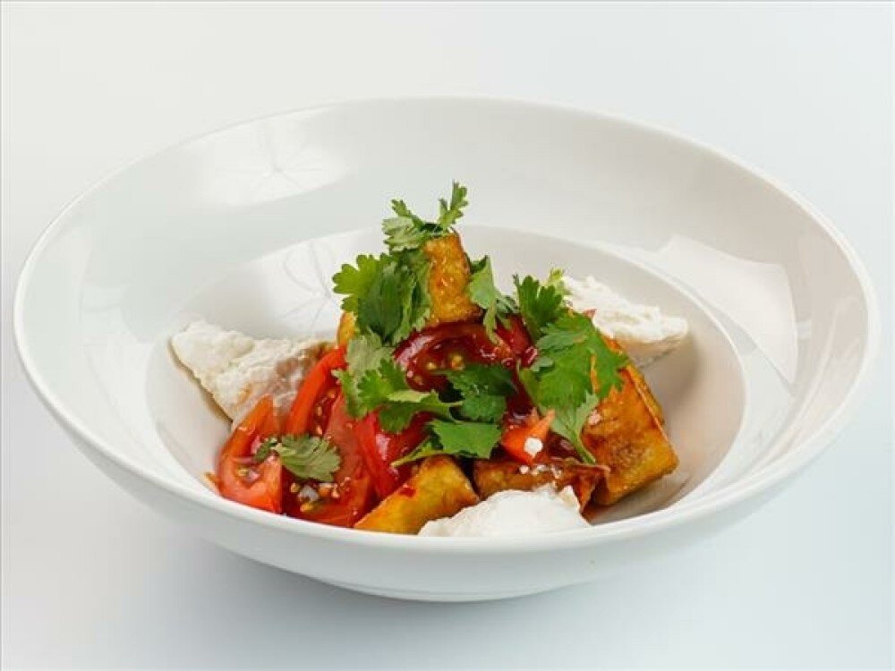 Салат с хрустящими баклажанами