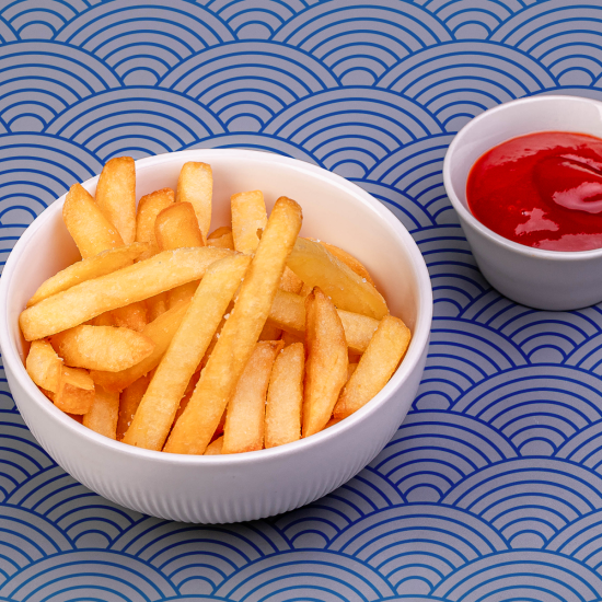 Картофель фри с кетчупом