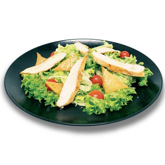 Салат Цезарь с курицей