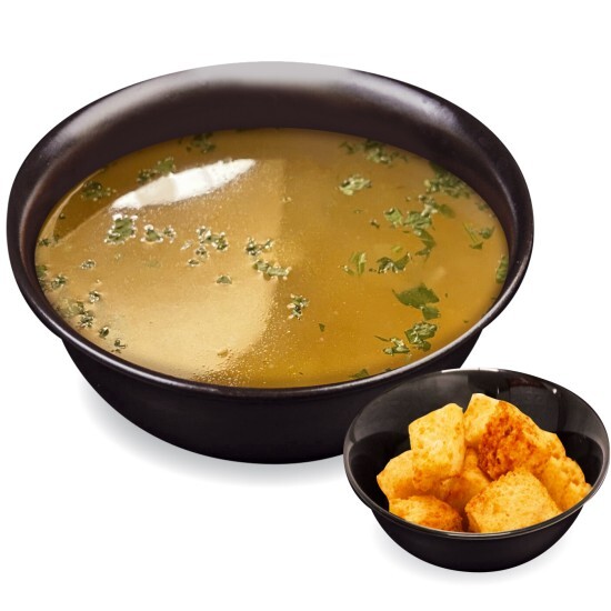 Куриный бульон с яйцом