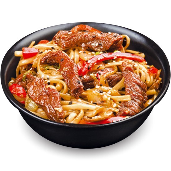 Удон с овощами и говядиной