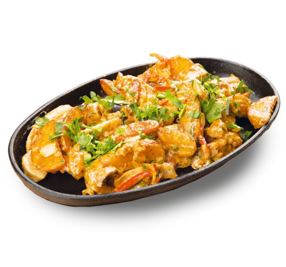 Сковорода с курицей и овощами