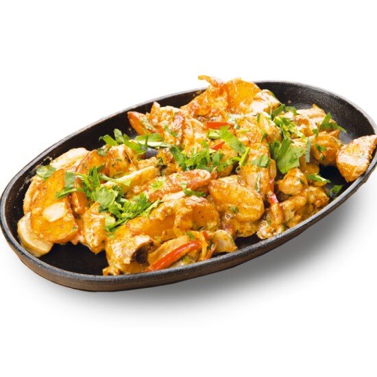 Сковорода с курицей и овощами