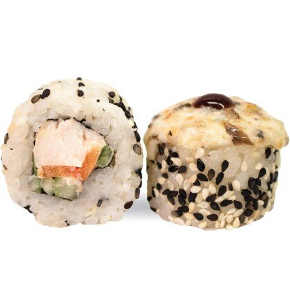 Ролл запеченный с копченой курицей и грибами