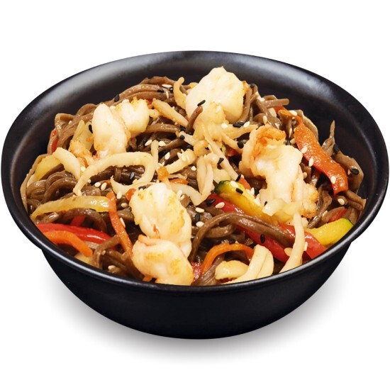 Соба с овощами и морепродуктами