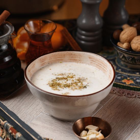 Каша овсянная с орехами