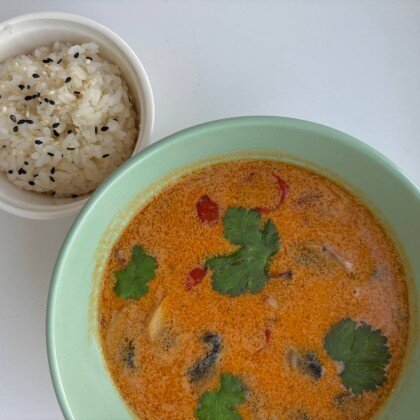 Том-ям с морепродуктами