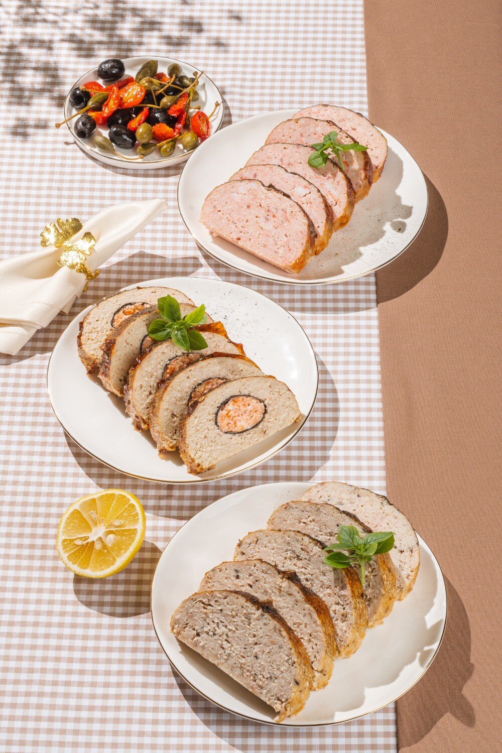 Горбуша фаршированная сыром и креветками