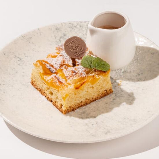 Пирог с абрикосом