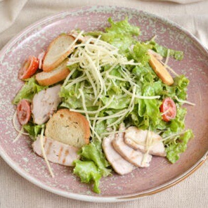 Цезарь с куриным филе