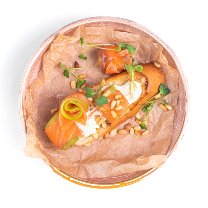 Брускетта с семгой