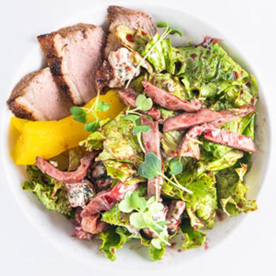 Салат с телятиной и грушей