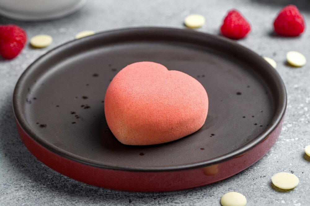 Пирожное Малина и белый шоколад