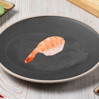 Суши с тигровой креветкой