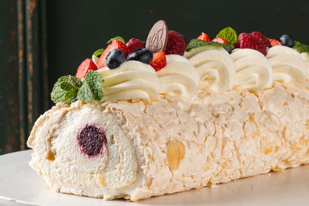 Торт Меренговый рулет