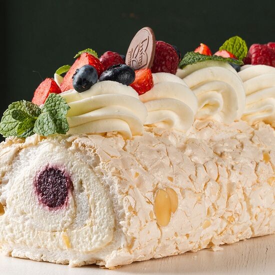 Торт Меренговый рулет