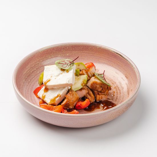 Гриль салат с куриным филе