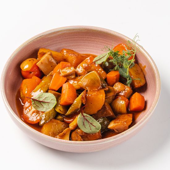 Жаркое из трех видов мяса