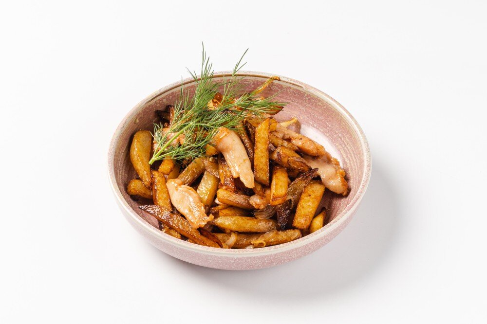 Картофель жареный с куриным филе