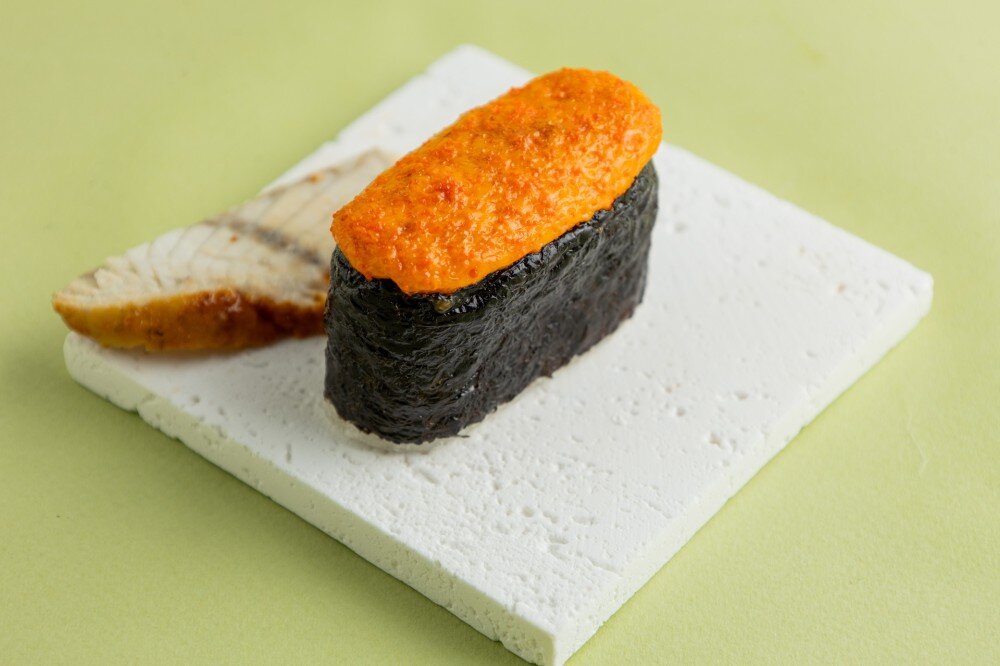 Суши запеченный с угрем