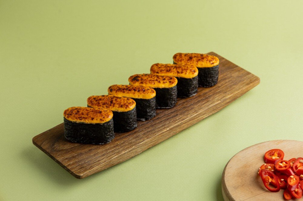 Суши запеченные острые