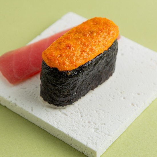 Суши запеченный с тунцом