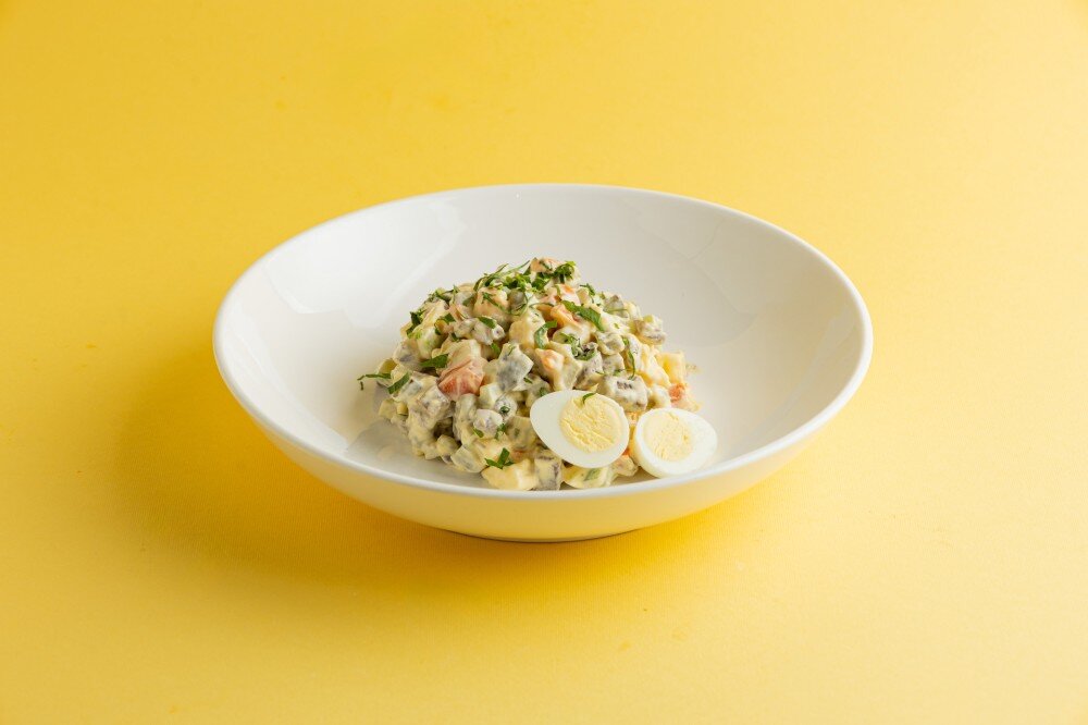 Оливье с говядиной