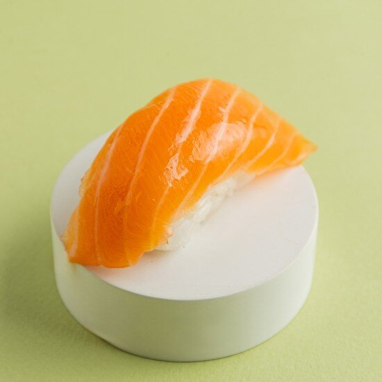 Суши Лосось