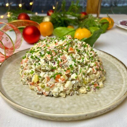 Оливье с ростбифом