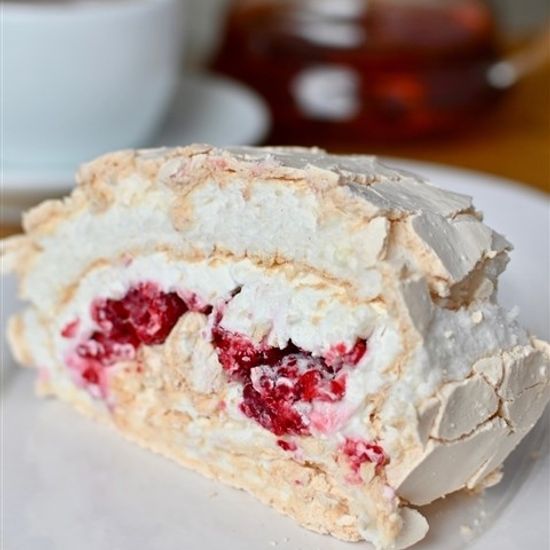 Меренговый рулет