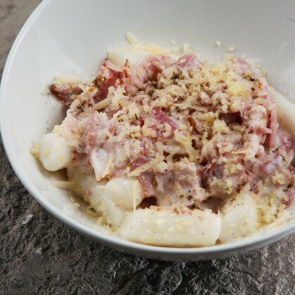 Токпокки карбонара