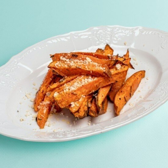 Батат фри с пармезаном