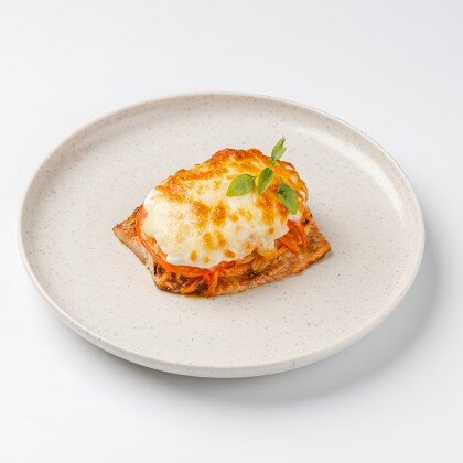 Горбуша запеченная с овощами