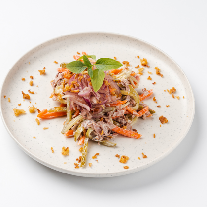 Обжорка с ростбифом и печеной морковью