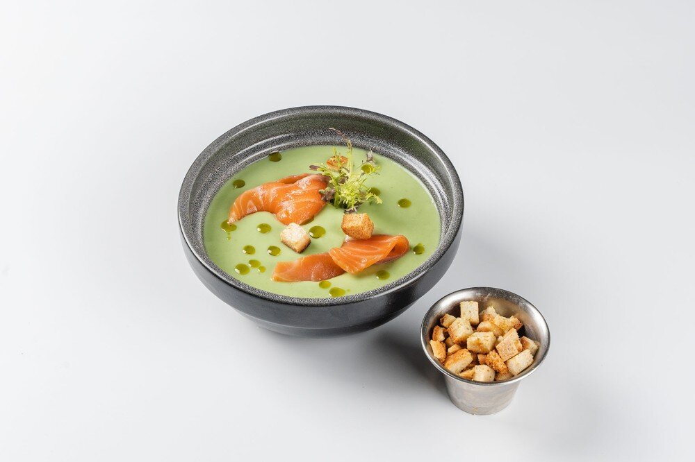 Крем-суп из цукини с лососем