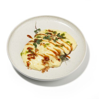 Кета под сырным муссом