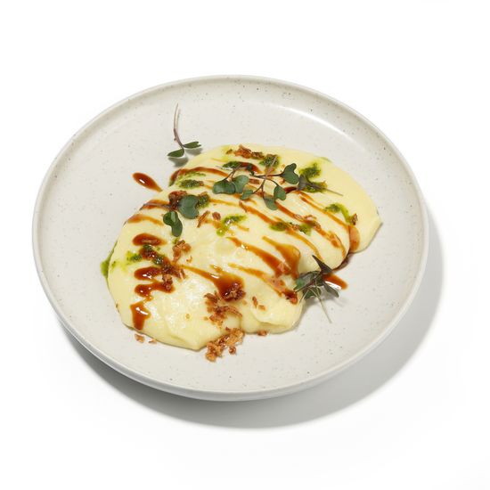 Кета под сырным муссом