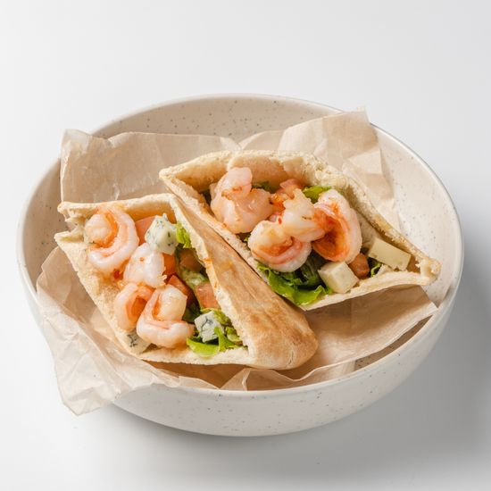 Пита с креветками