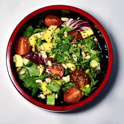 Салат с Манго и Авокадо