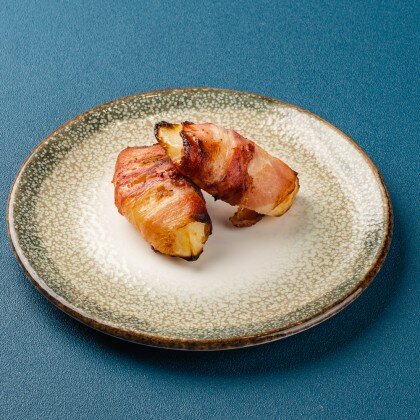 Картофель запеченый в беконе