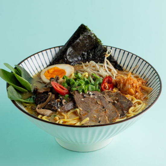 Рамен мисо кимчи с говядиной