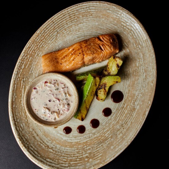 Стейк из дикого океанического лосося