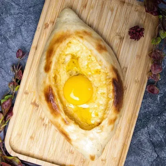 ХАЧАПУРИ ПО-АДЖАРСКИ