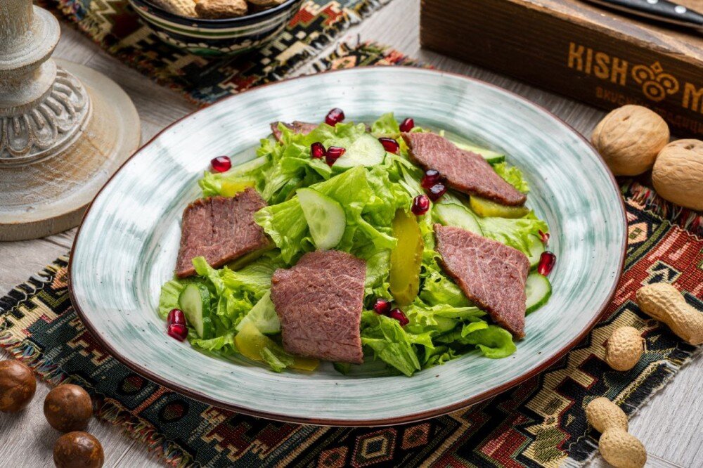 Салат с говядиной "Сытный Гоги"