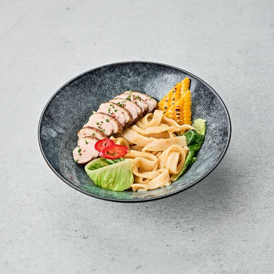 Кисимен с уткой и сырным соусом