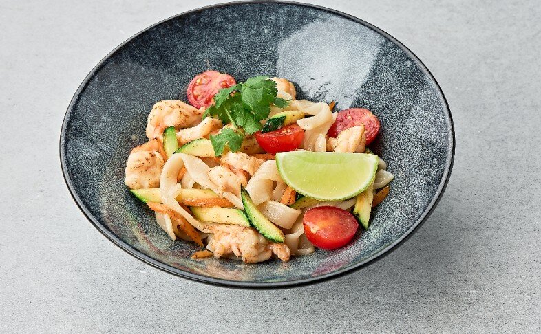 Кисимен с креветками в соусе том кха